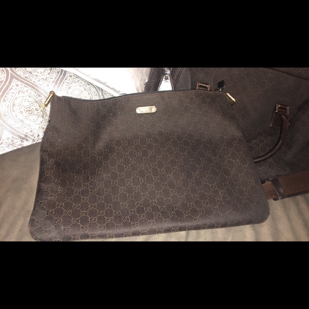 100% authentic Gucci luggage